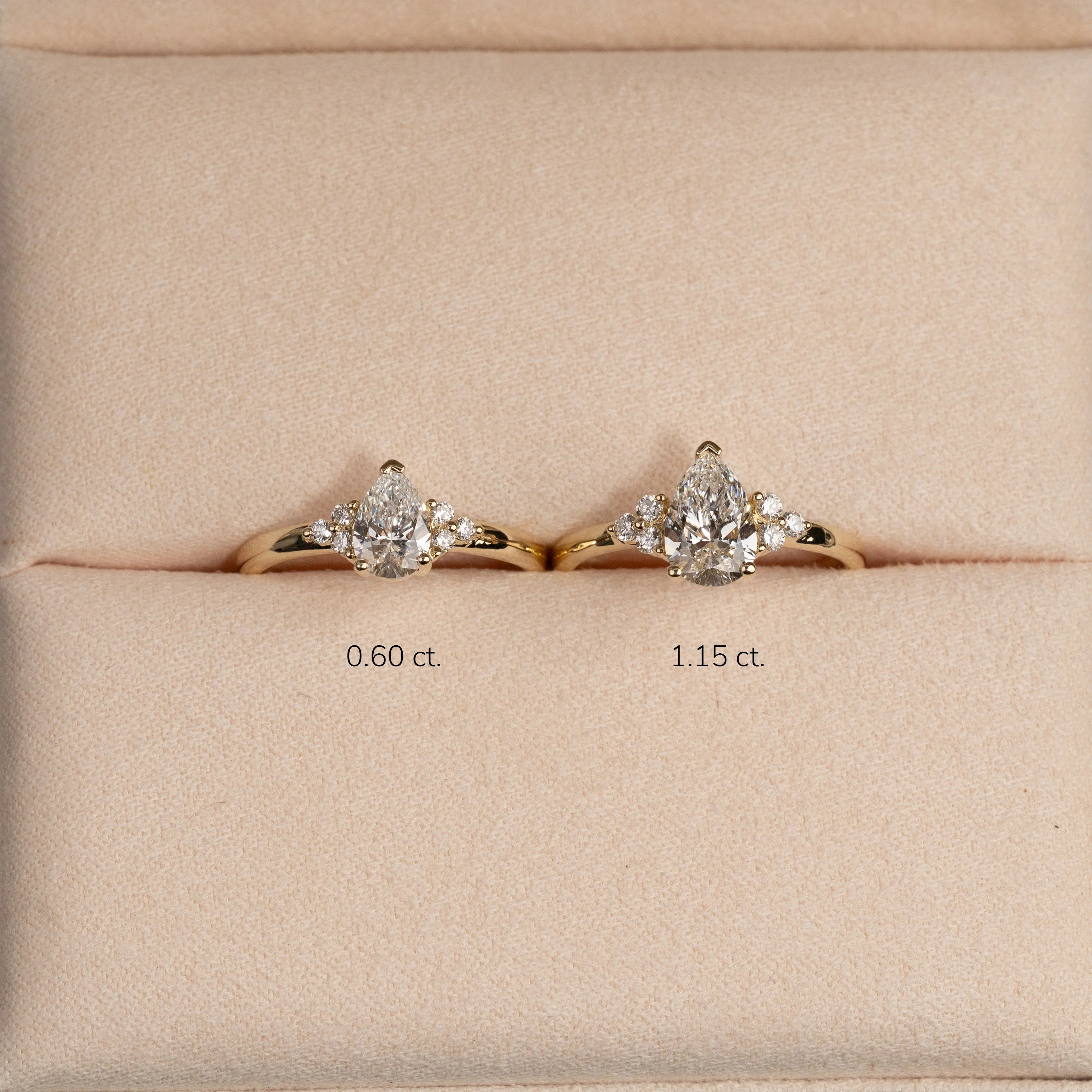 PEAR-CUT TRIAD LAB-DIAMOND RING - 1.15ct - YG - Image 11