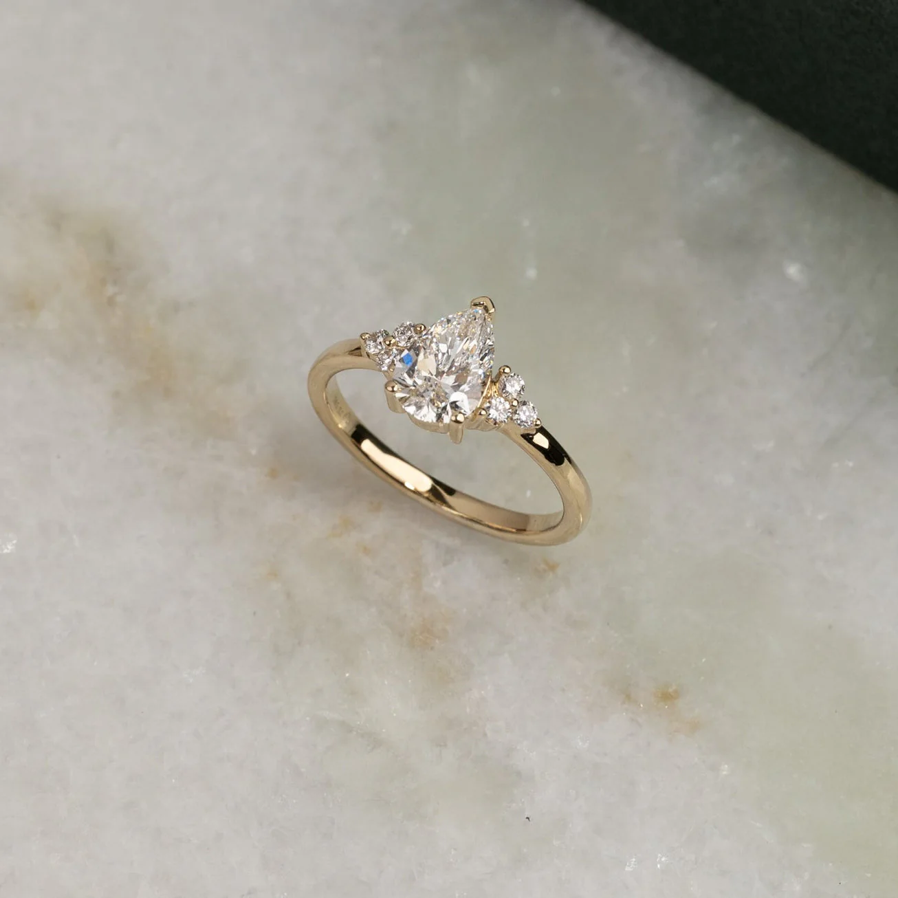 PEAR-CUT TRIAD LAB-DIAMOND RING - 1.15ct - YG