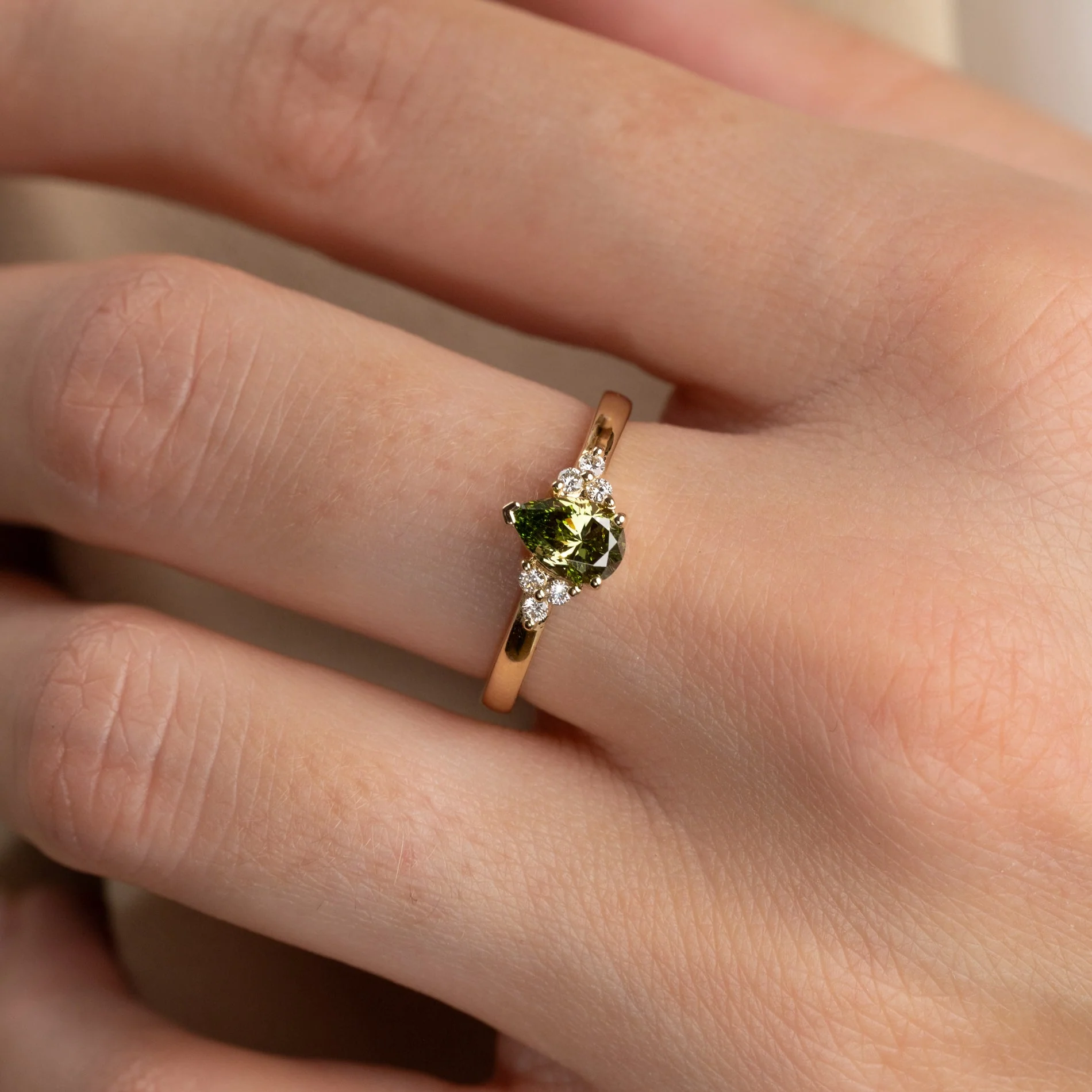 PEAR-CUT TRIAD DIAMOND RING - Image 11