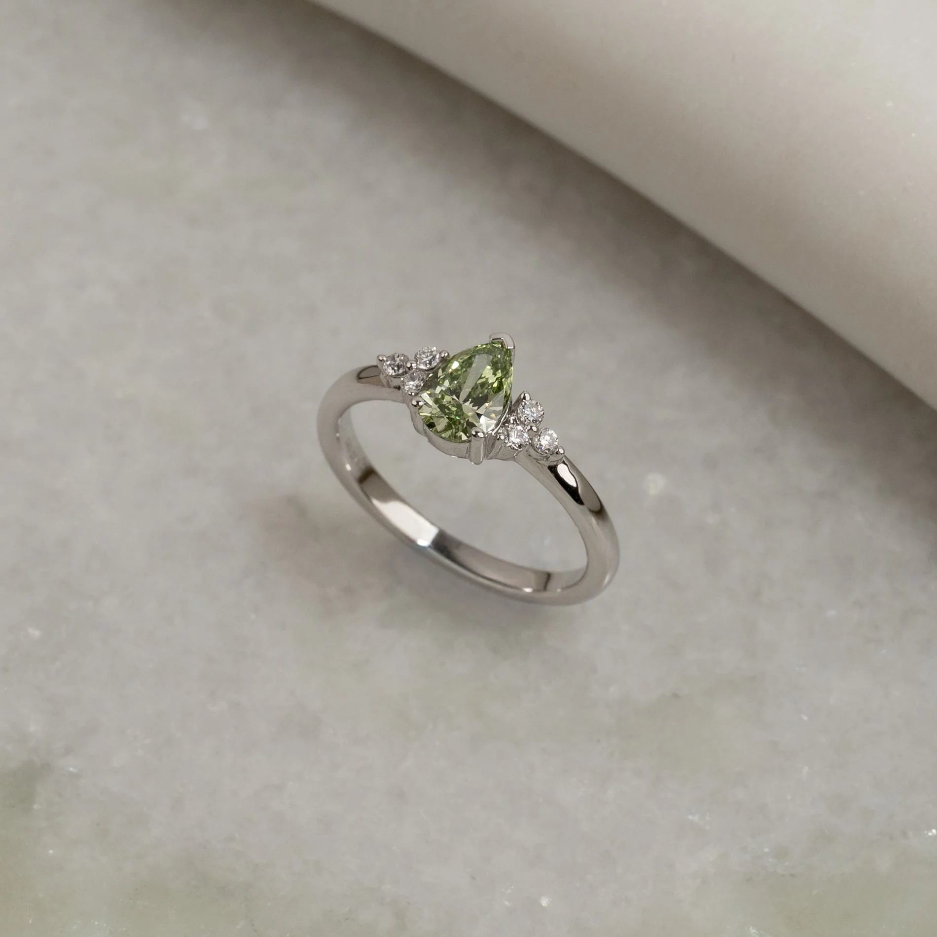 PEAR-CUT TRIAD GREEN LAB-DIAMOND RING - 0.65ct - WG