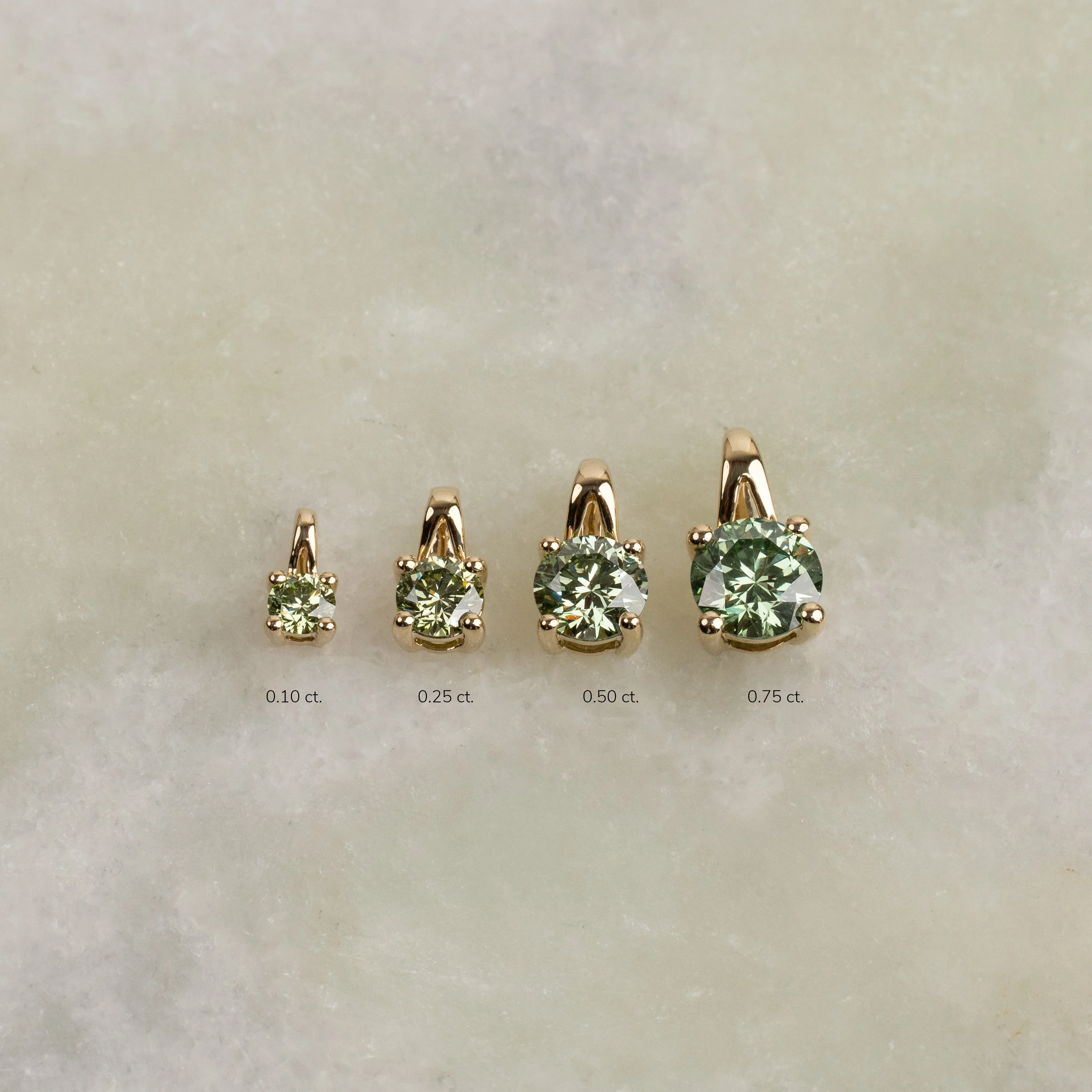 PRONG SOLITAIRE OCEAN GREEN LAB-DIAMOND PENDANT - 0.5ct - YG - Image 10