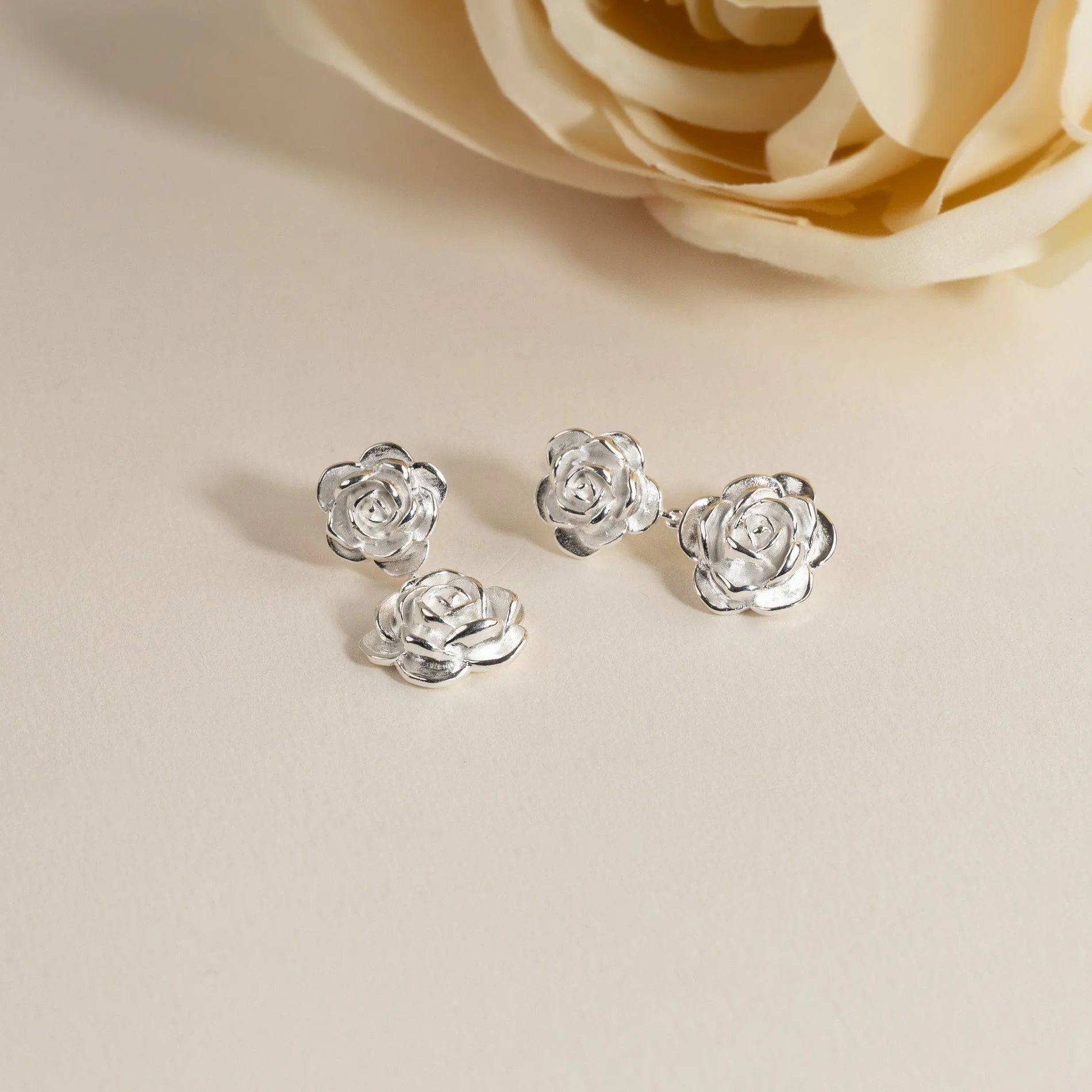 ROSIE SILVER EARRING