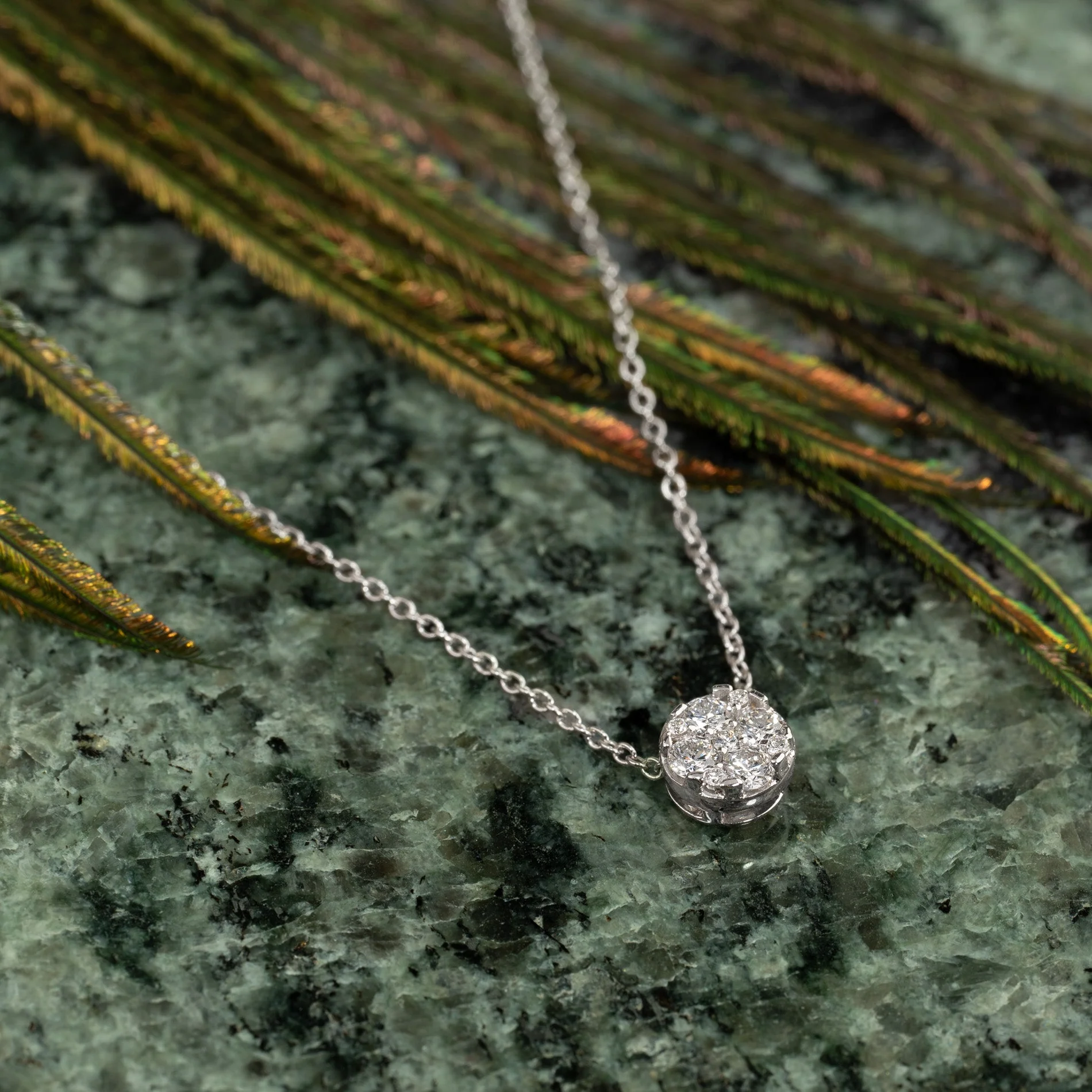 ROUND PAVE LAB-DIAMOND PENDANT - 0.2ct - WG