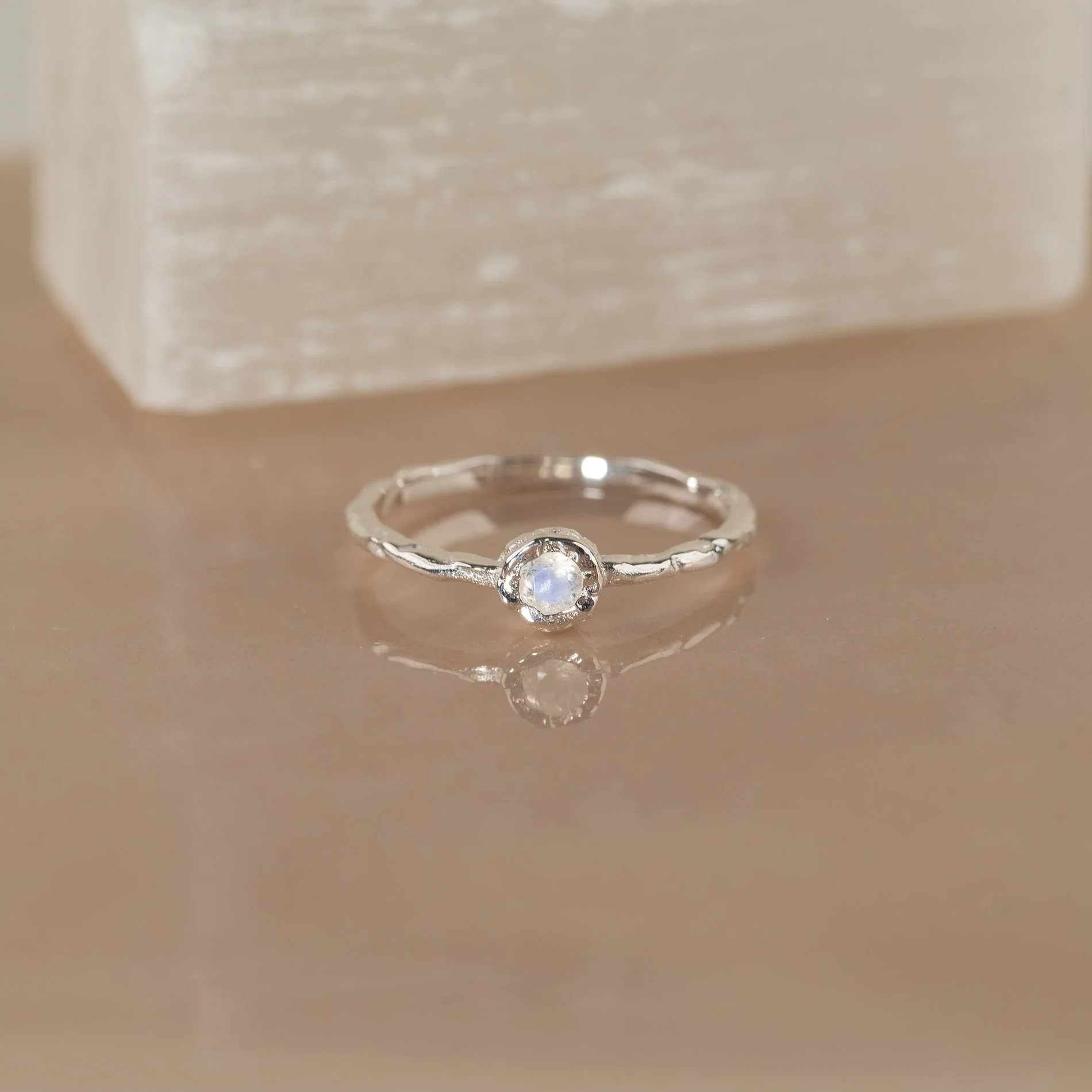 SELENE MOONSTONE SILVER RING