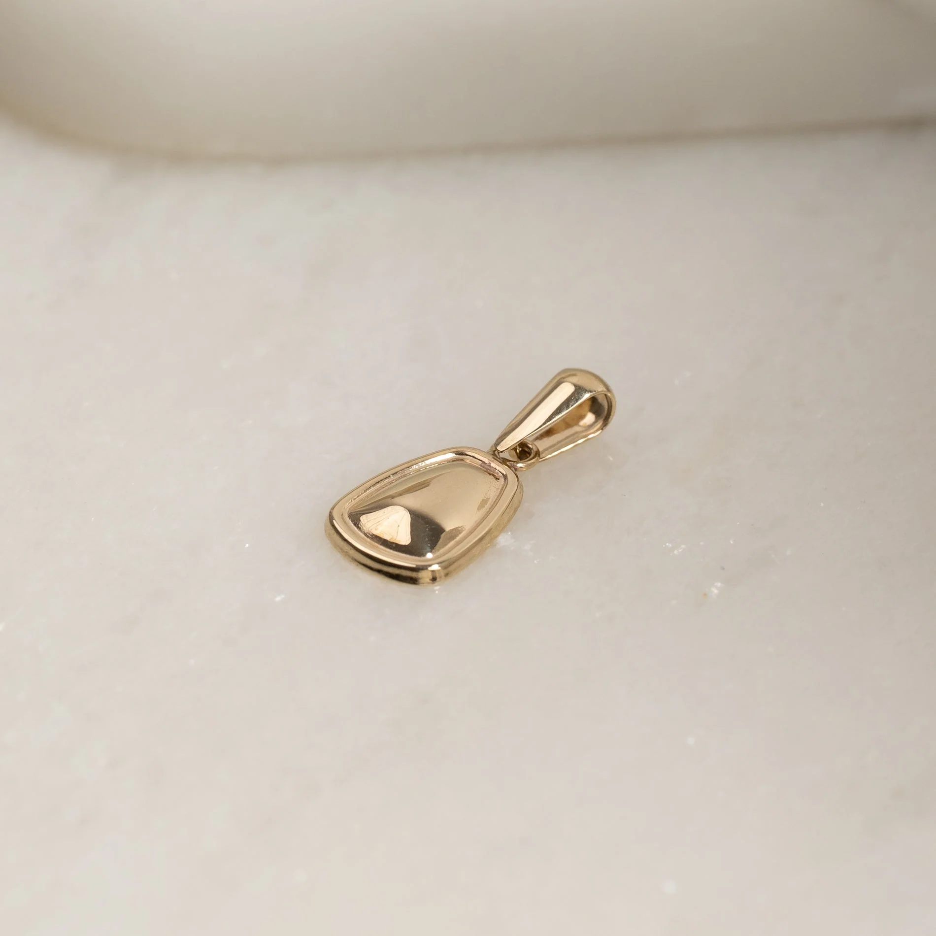 SILJE SOLID GOLD PENDANT - Image 2