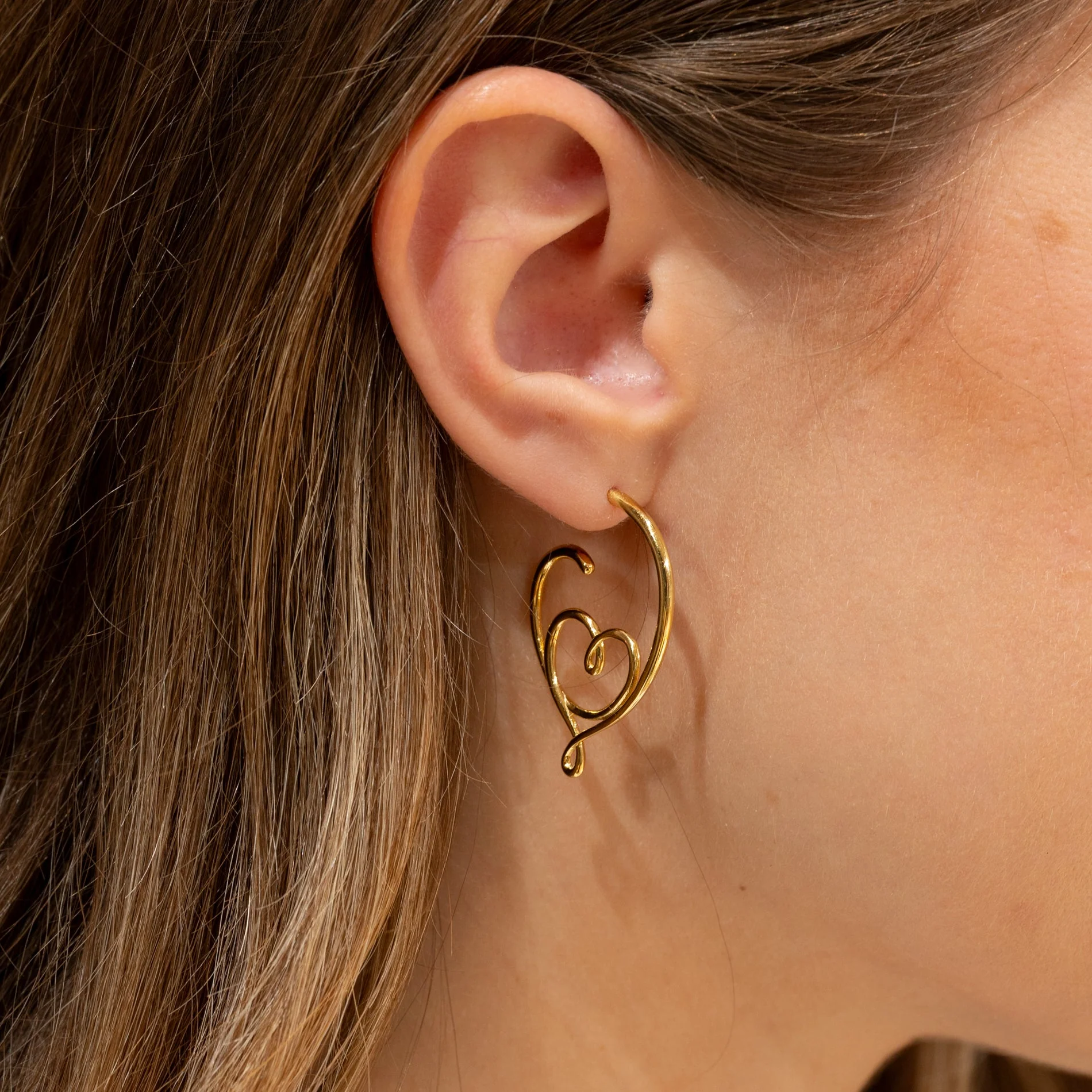 SOFIA GOLDEN CREOL EARRING - Image 2