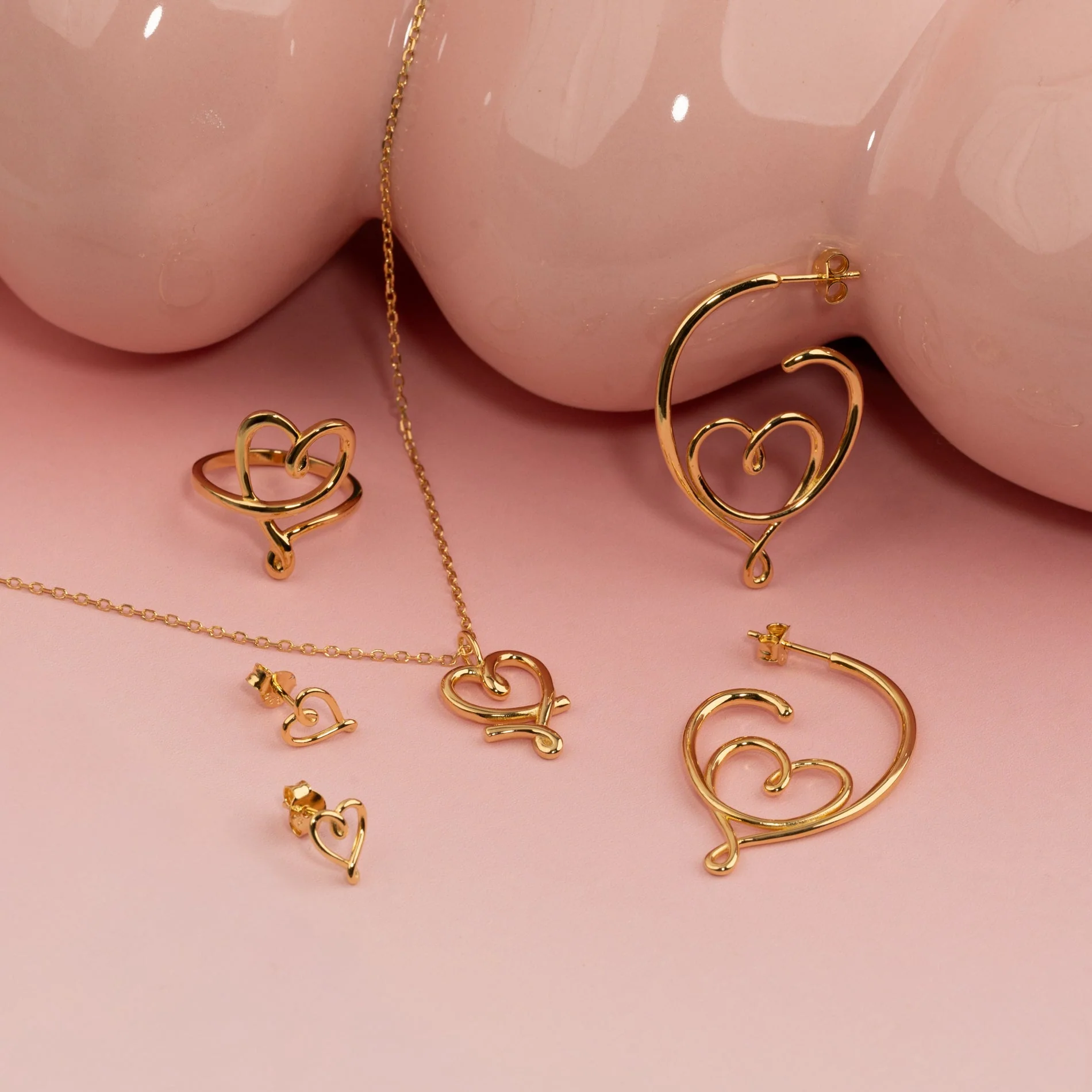 SOFIA GOLDEN STUD EARRING - Image 6