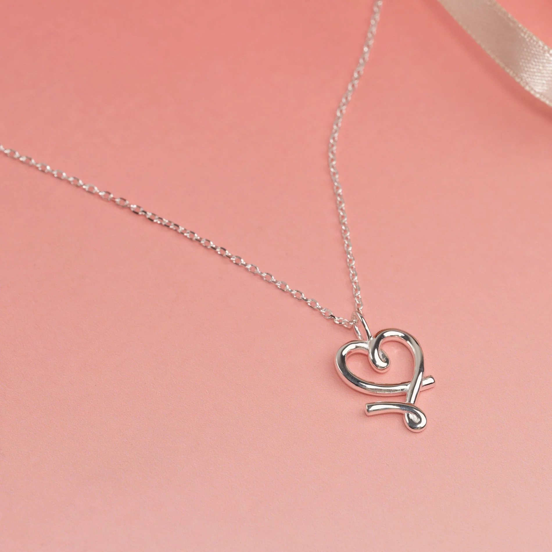 SOFIA SILVER PENDANT - Image 6
