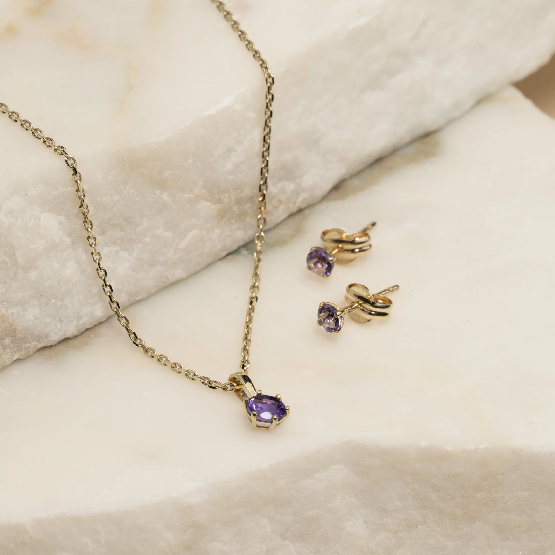 SOLEY PURPLE AMETHYST SOLID GOLD STUD EARRING - Image 7
