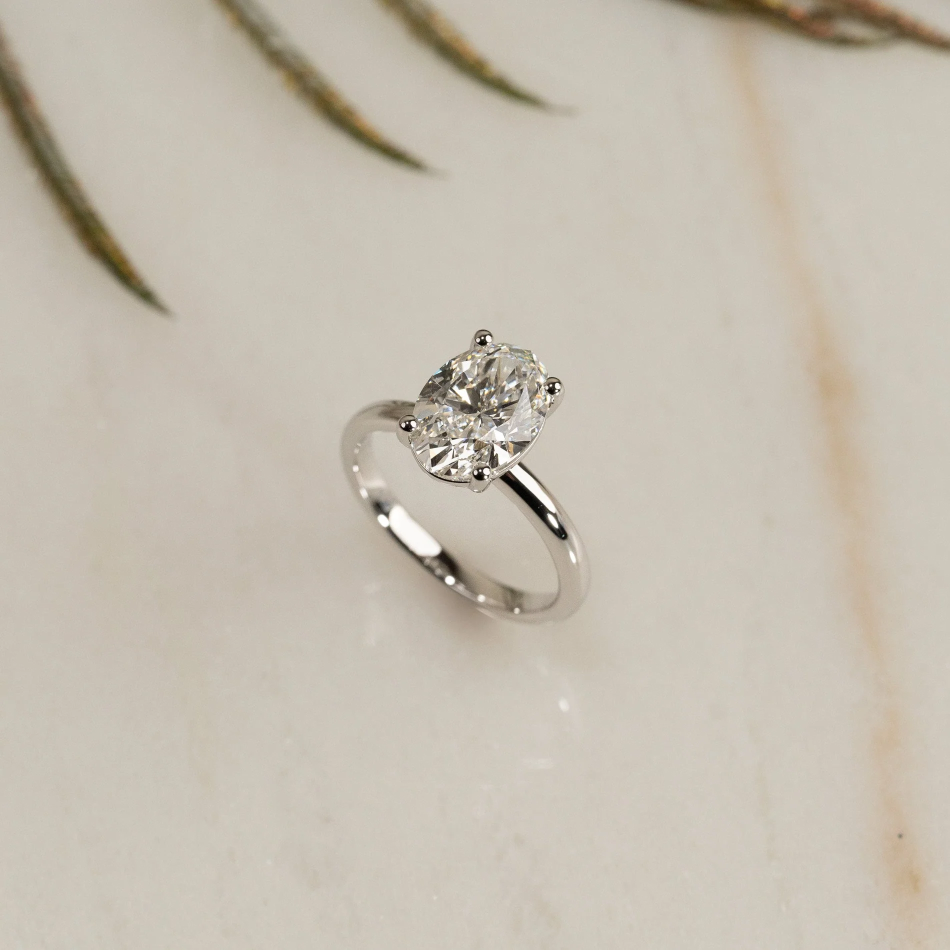 SOLITAIRE OVAL-CUT LAB-DIAMOND RING - 3.0ct - WG