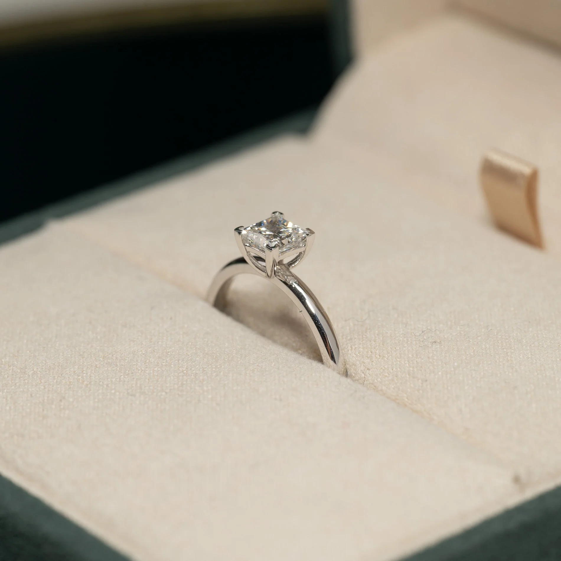 SOLITAIRE PRINCESS-CUT DIAMOND RING - Image 2