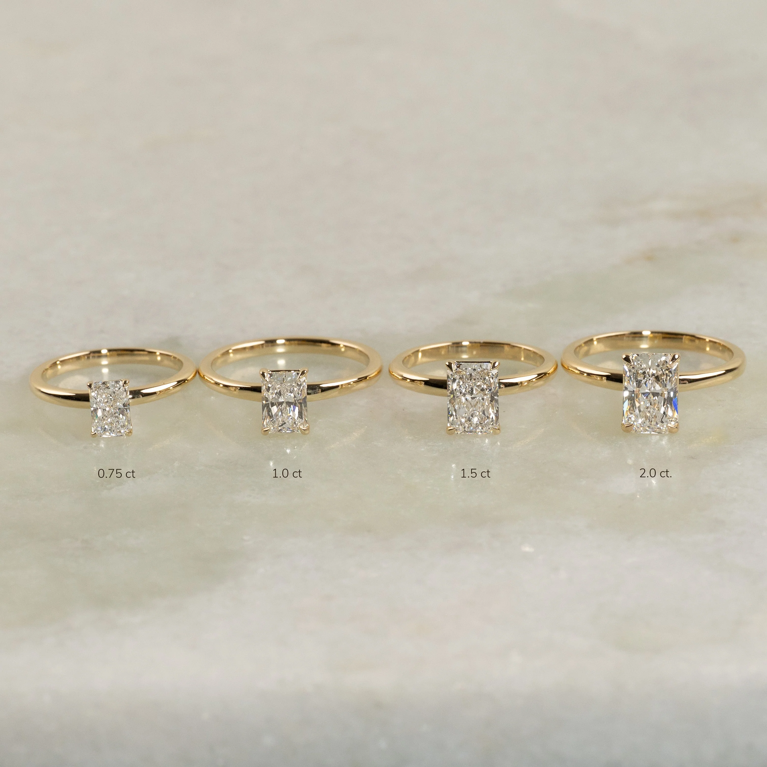 SOLITAIRE RADIANT-CUT LAB-DIAMOND RING - 0.75ct - YG - Image 7