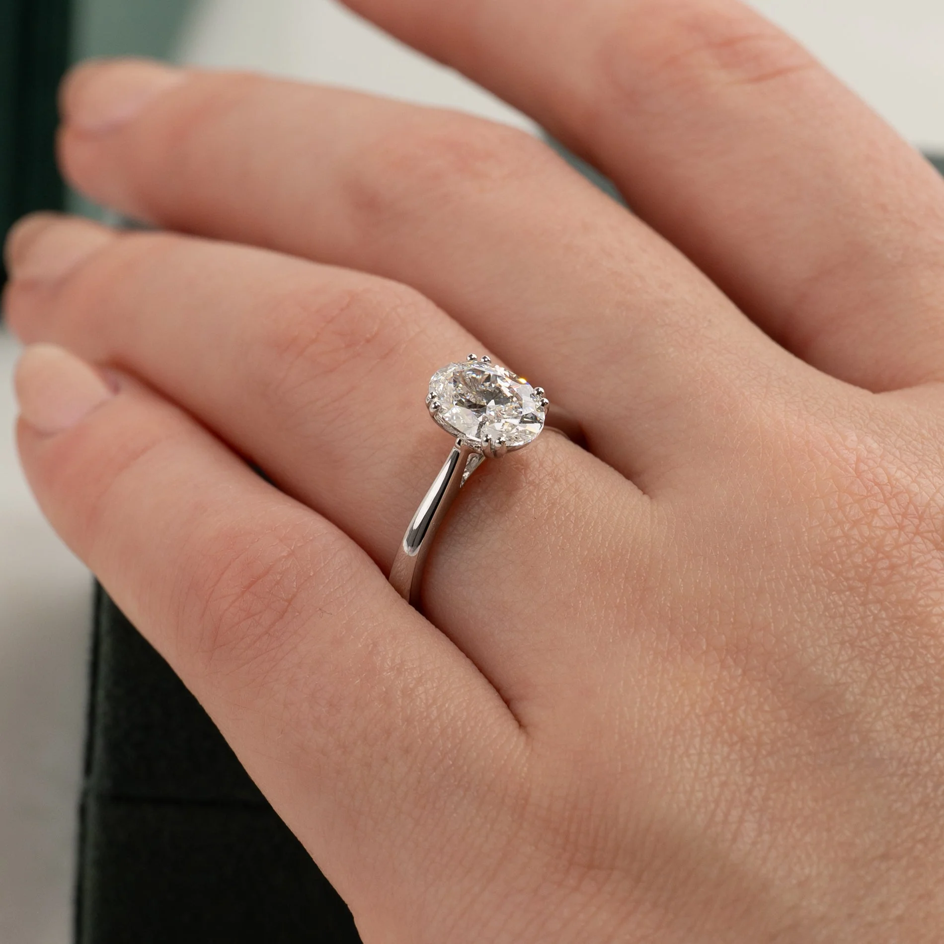 SOLITAIRE TULIP-SET OVAL-CUT LAB-DIAMOND RING - 1.5ct - WG - Image 2