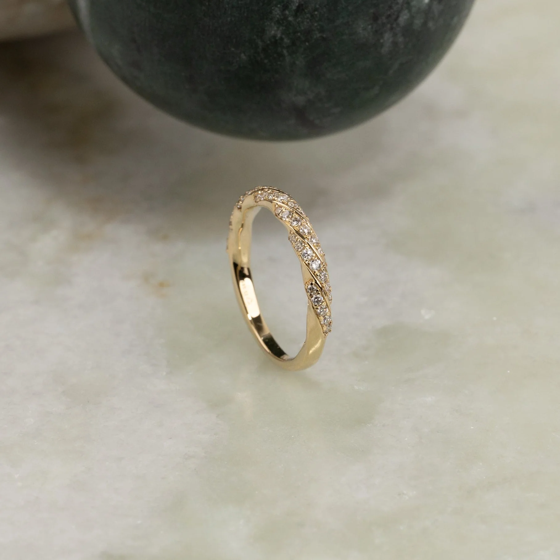 TWISTED ALLIANCE DIAMOND RING - Image 2