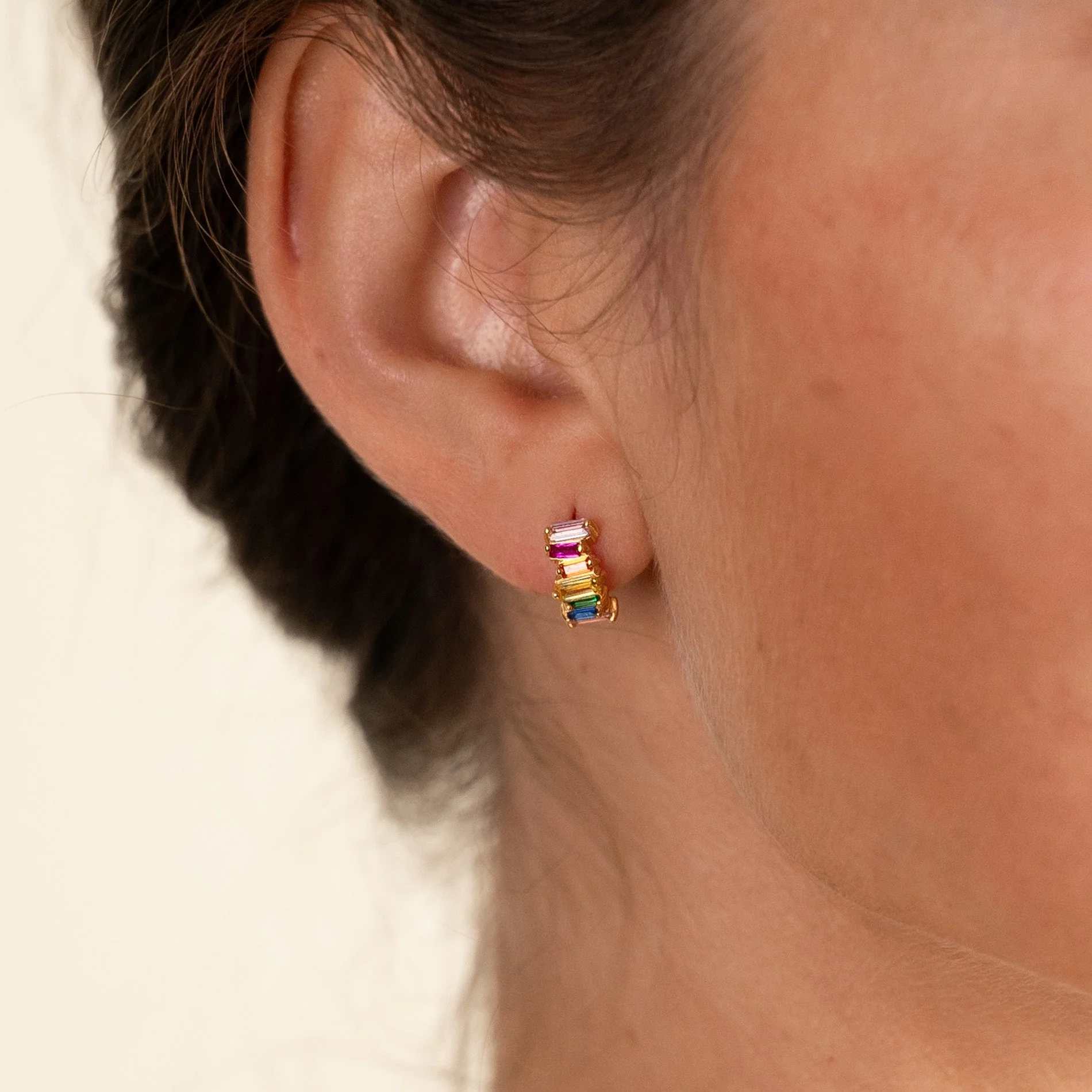 VANESSA RAINBOW GOLDEN CREOL EARRING - Image 2