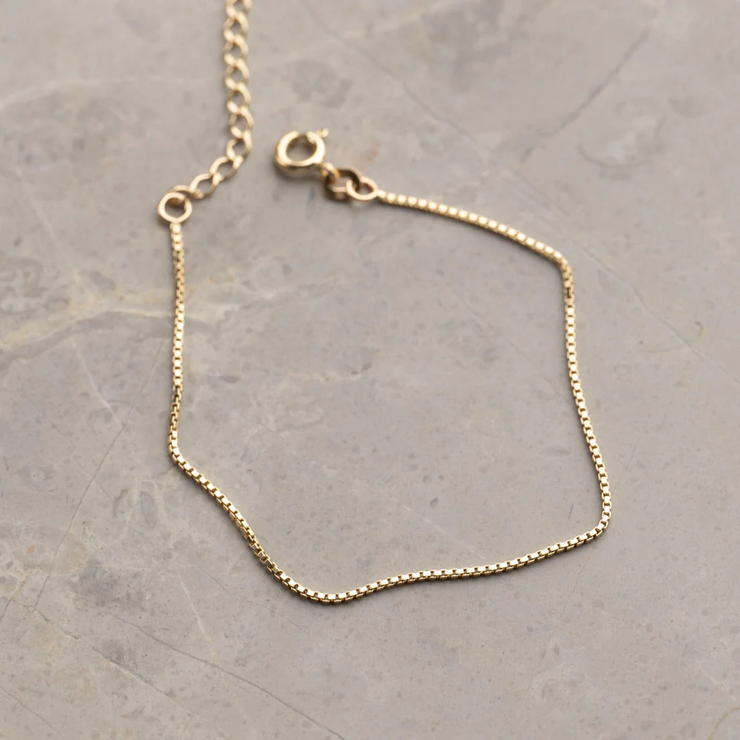 VENEZIA SOLID GOLD BRACELET