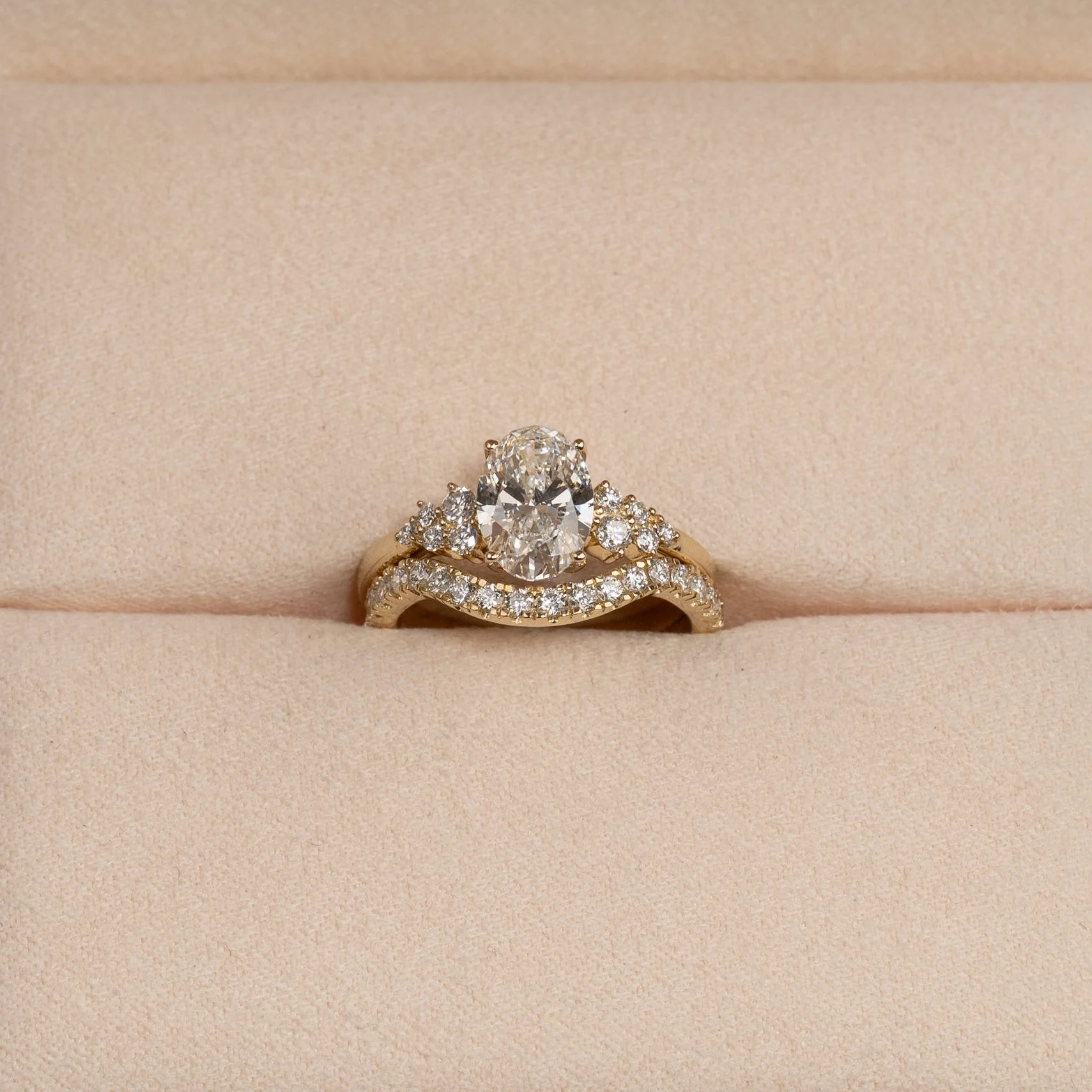 WIDE CURVE STACKING ALLIANCE LAB-DIAMOND RING - Image 6