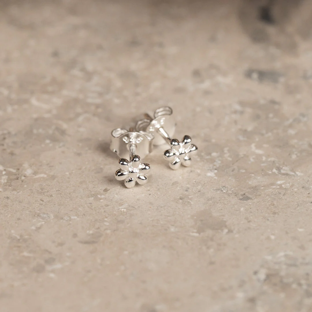 YDUN SILVER EARRING