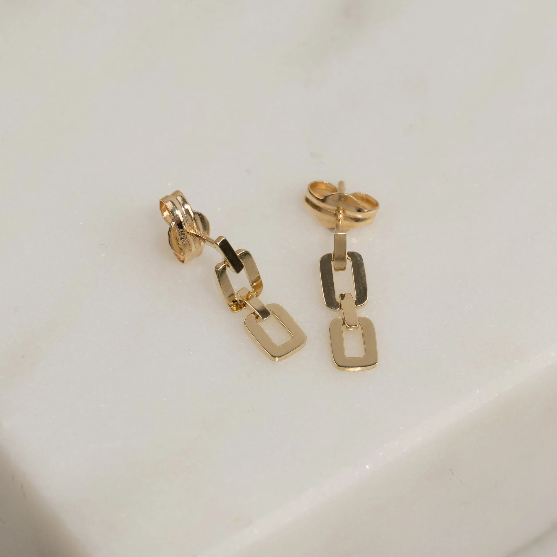ZOE SOLID GOLD EARRING - Image 2